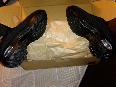 brand New womans  black slip on shoes size 9 - Thumbnail 1