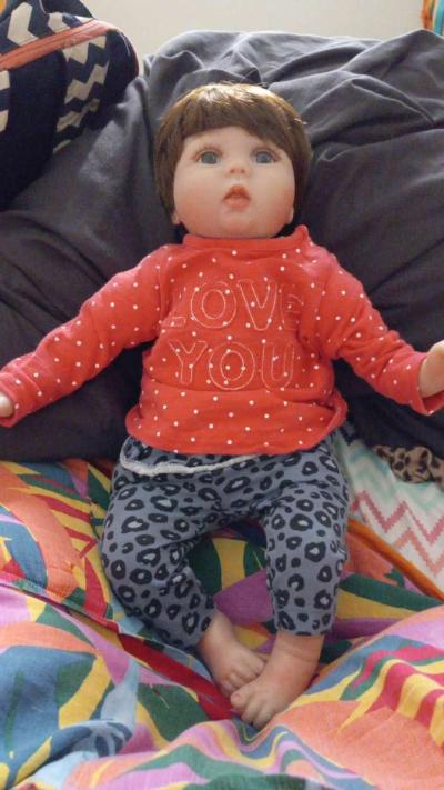 baby girl - Thumbnail 2