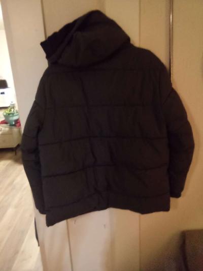 Kswiss coat with hood waterproof like new very worm and dry - Thumbnail 2