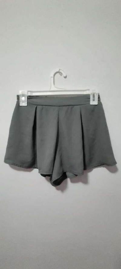 Loose Fitting High Waist Shorts - Thumbnail 4