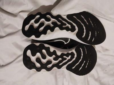 nike Retreat infinity size 7 half men - Thumbnail 5