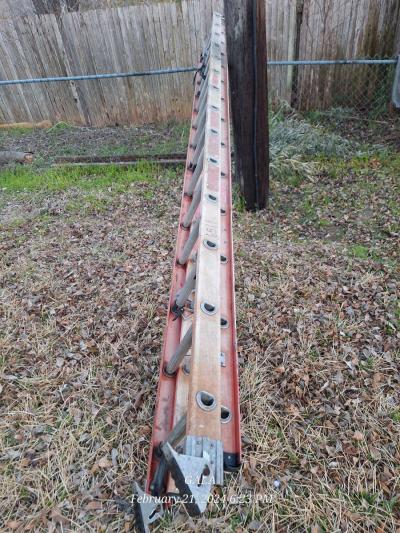 Werners multipurpose 28 ft Fiberglass Extension Ladder - Thumbnail 6