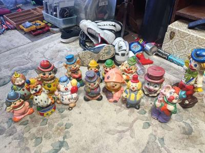 vintage porcelain clowns - Thumbnail 4