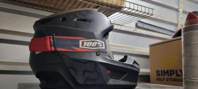 Fox racing helmet - Thumbnail 2