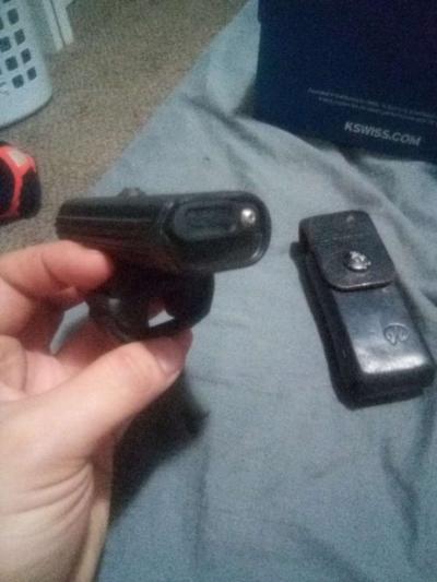 its a bike light for the front of the bike  LED LEZYNE - Thumbnail 2