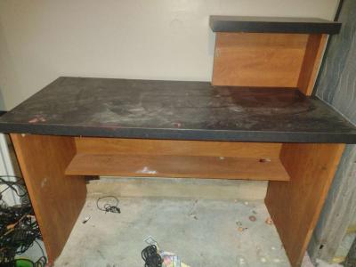 Office Desk - Thumbnail 3