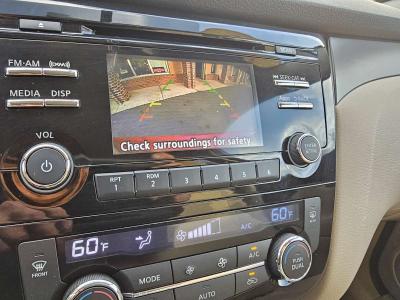 Nissan Rogu - Thumbnail 4