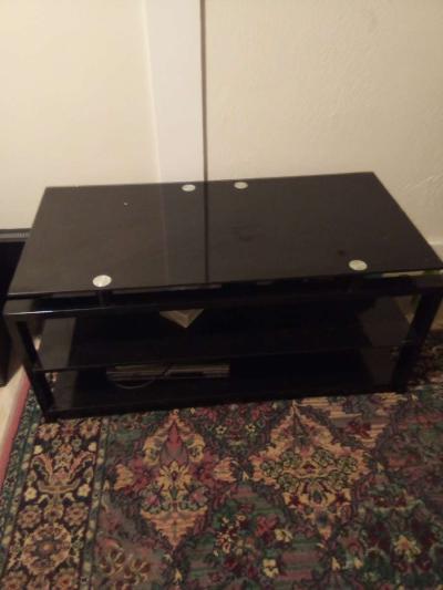 tv stand - Thumbnail 2
