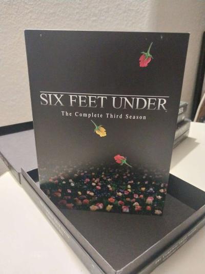 Complete Six Feet Under Series - Thumbnail 2