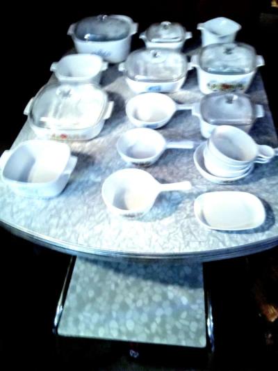 A lot of Corning ware dishes - Des Moines, Iowa