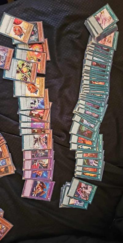 Yugioh cards and magic cards and desktop pc - Thumbnail 4