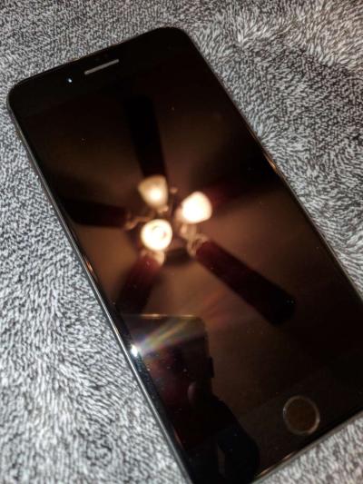 iphone 8 plus - Thumbnail 2