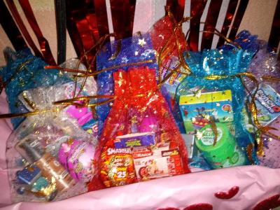 Expressive Fun and Collectable Unique Magnets - Thumbnail 5