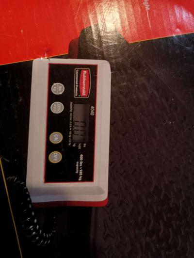 Rubbermaid digital scale 400 lb - Thumbnail 4