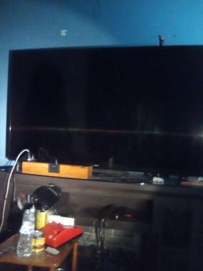 62 inch Samsung smart tv - Thumbnail 2