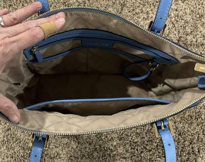 BEAUTIFUL BRILLANT BLUE MICHAEL KORS HANDBAG - Thumbnail 3