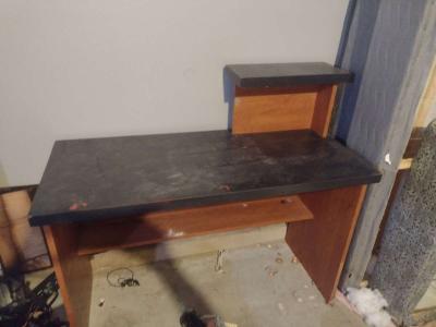 Office Desk - Thumbnail 2