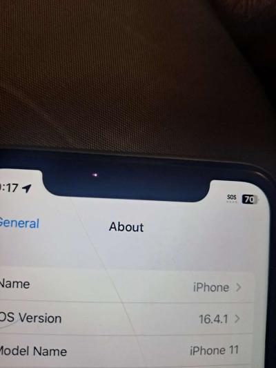 iphone 11 - Thumbnail 3