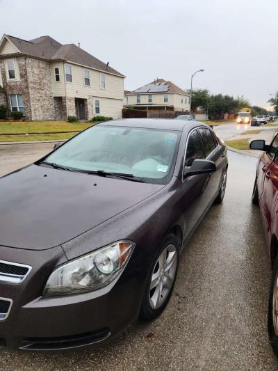 2011 Chevy malibu - Thumbnail 5