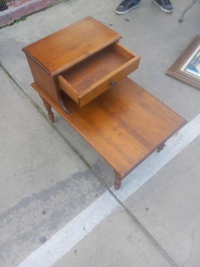 wood cigar end table - Thumbnail 2