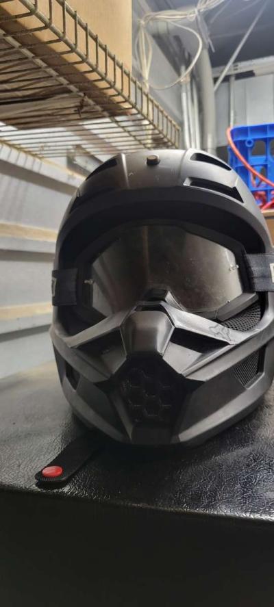 Fox racing helmet - Thumbnail 3
