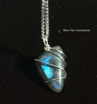 Handmade wire wrapped labaradorite pendant - Thumbnail 3