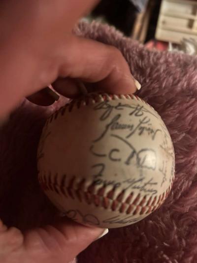 baseball signed by braves team owner - Thumbnail 4