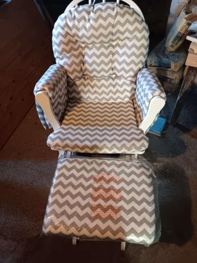 nursery chair - Thumbnail 4