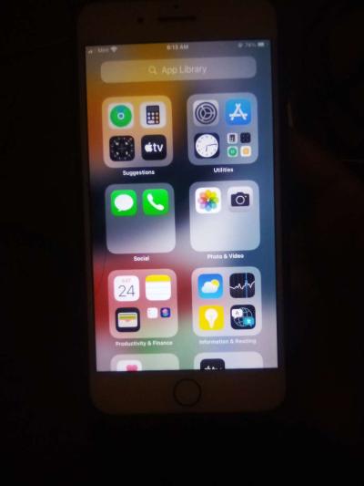 iPhone 8 plus - Thumbnail 2