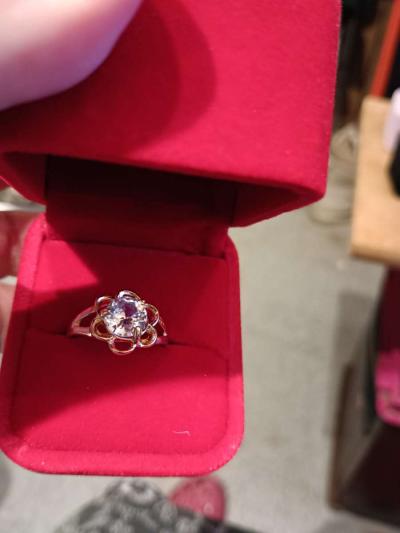 Ladys rings - Thumbnail 3