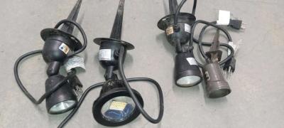the LED portable outdoor spotlight - Thumbnail 3
