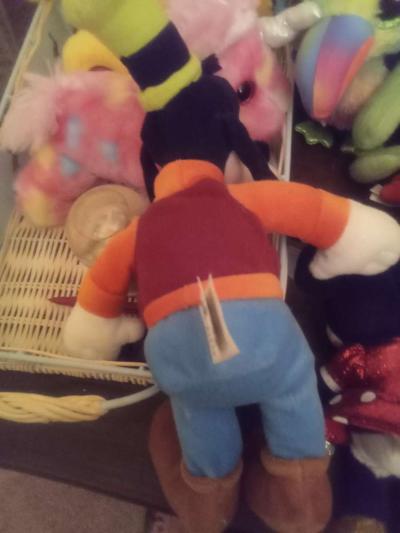 Stuffed goofy - Thumbnail 2