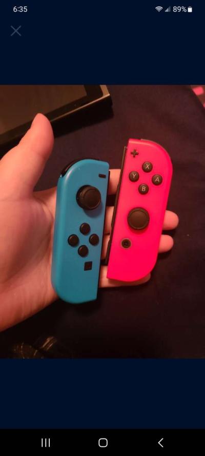 nintendo switch bundle AVAILABLE FOR PICKUP AND UPFRONT CASH - Thumbnail 2