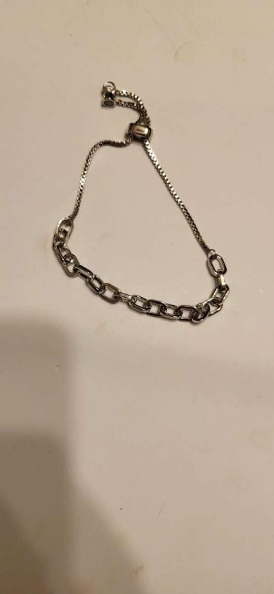 silver chain bracelet