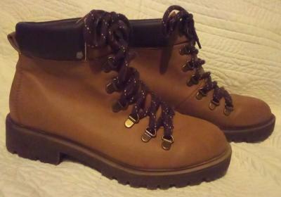 Womens Shoes - Thumbnail 3