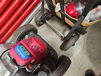 Honda pressure  washer - Thumbnail 2