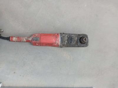 the Milwaukee heavy duty drill 12 perfect condition of work - Thumbnail 2
