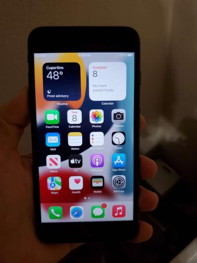 iphone Se 2nd Gen - Thumbnail 3