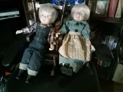 Vintage Porcelain Grandama  GrandpaDolls in Wooden Rocking C - Zellwood, Florida