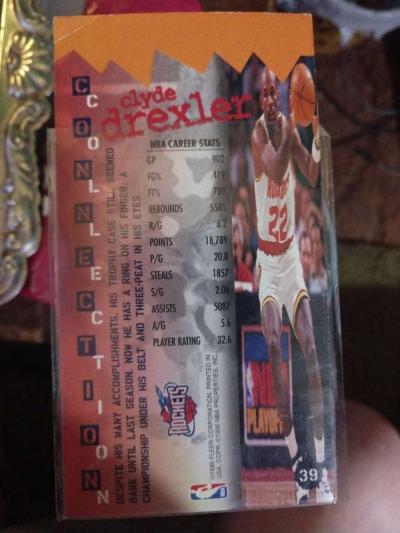 Clyde Drexler Basketball Card - Thumbnail 2