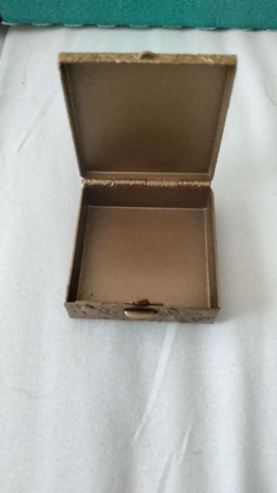vintage pill box - Thumbnail 2