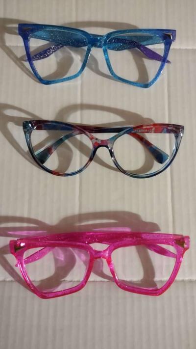 frame glasses in style - Thumbnail 3