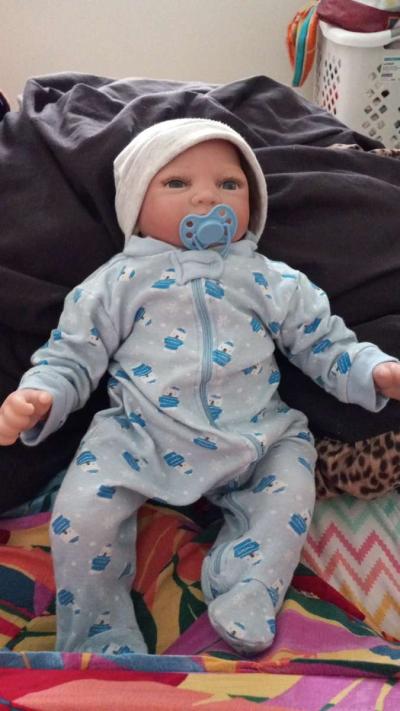 baby boy - Thumbnail 2