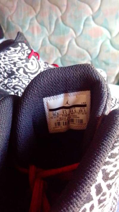 size 10 jordans - Thumbnail 4