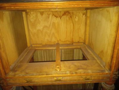 Set of antique wooden end tables with drawer - Thumbnail 4