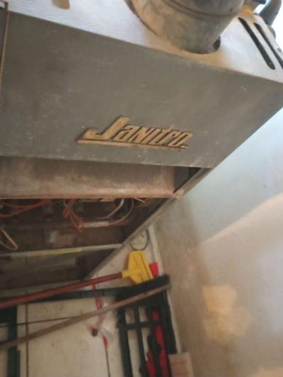 Hot water tank and Furnace - Thumbnail 4