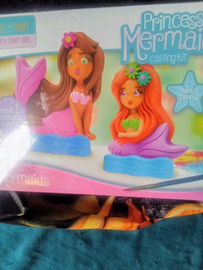 casting set for young girl - Thumbnail 4