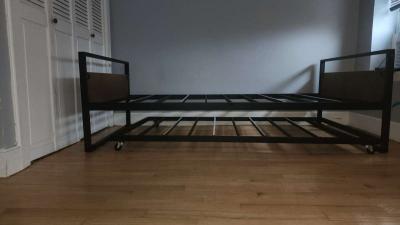 Twin Bamboo Wood Antique Metal Daybed with Trundle - Thumbnail 4