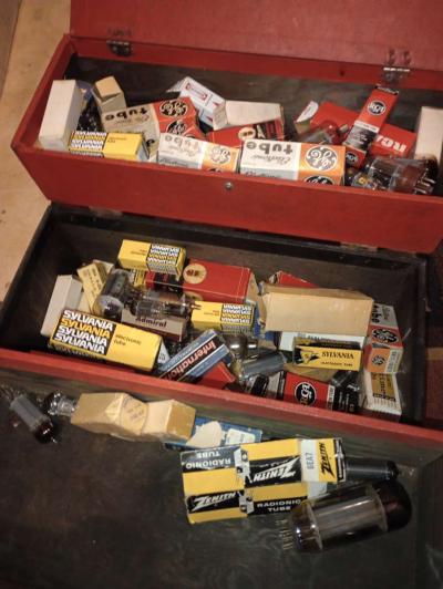 OLD TV TUBES - Thumbnail 3