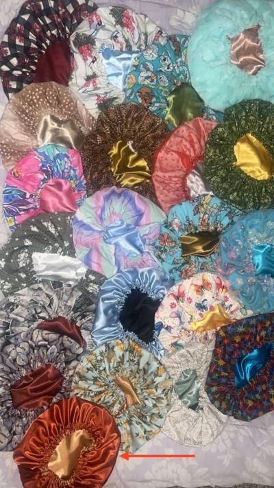 Bonnets and Pillow Cases - Thumbnail 3